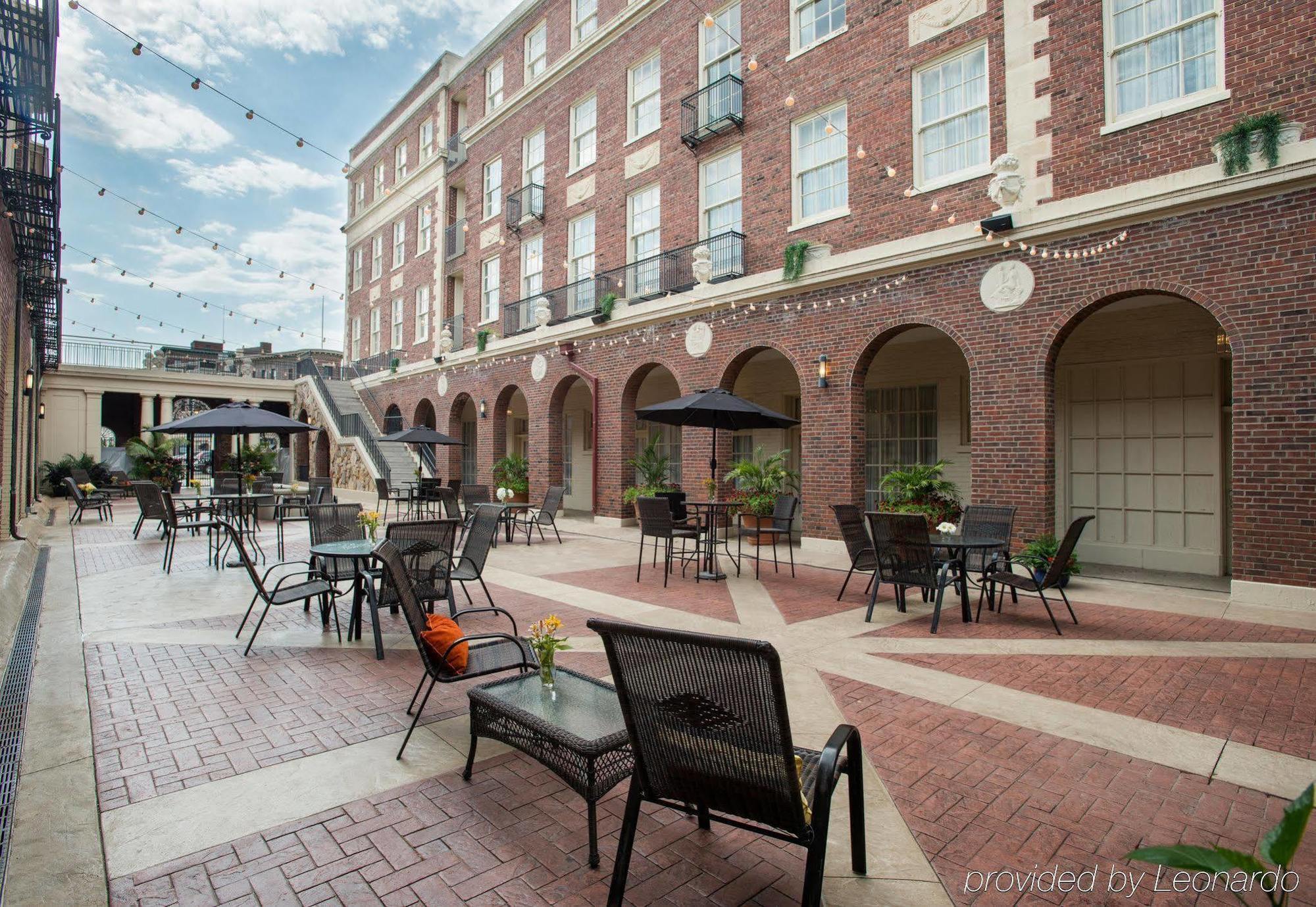 Magnolia Hotel Omaha Buitenkant foto